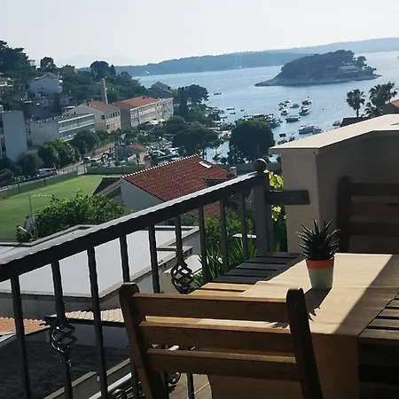 Prosperina Hvar *