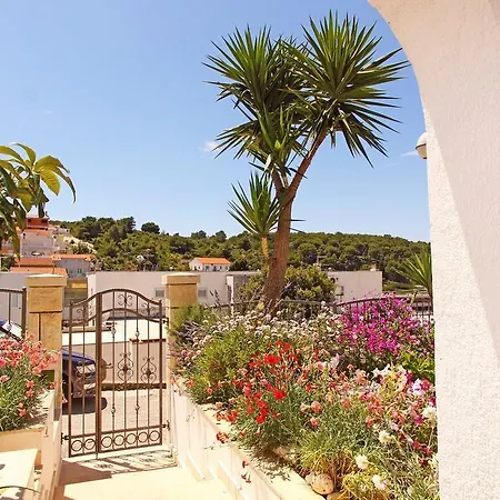 Prosperina Hvar Хвар